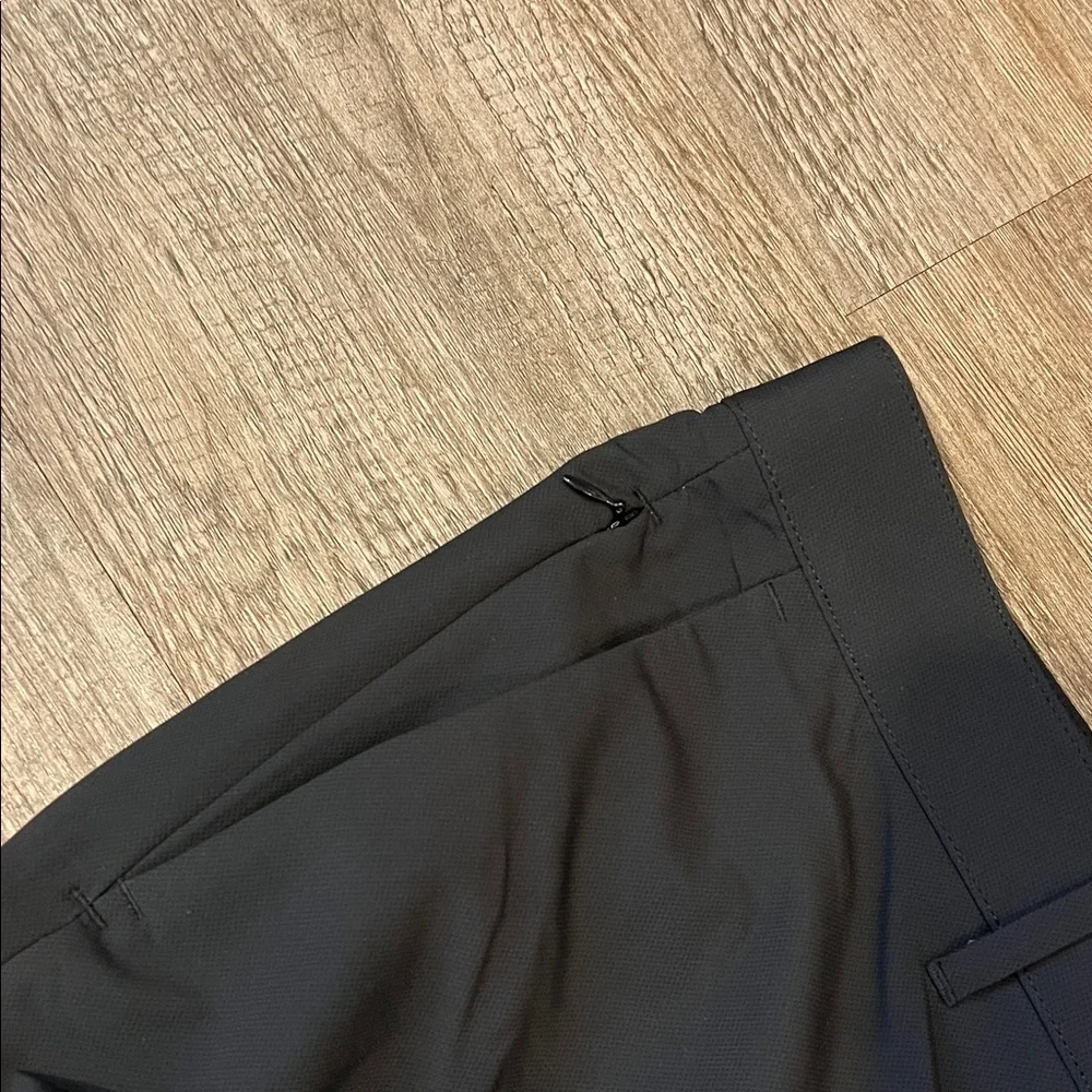 NWT Banana Republic Men's flat front Black Pants 40*30